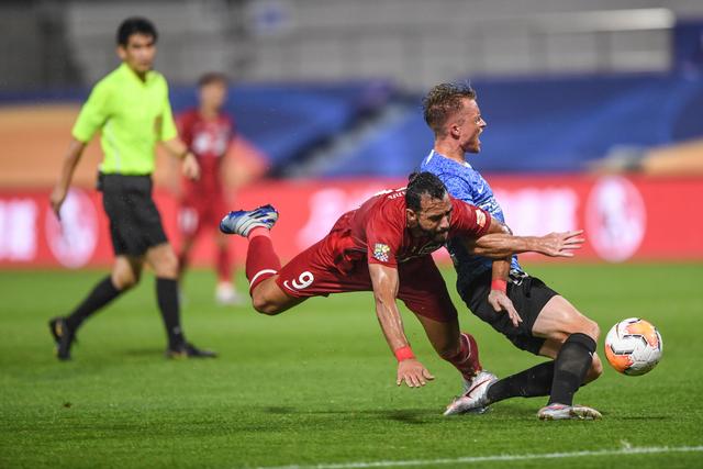 C罗职业生涯进球913个 30岁之后打进450球