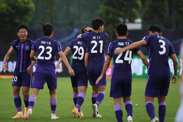 C罗职业生涯进球913个 30岁之后打进450球