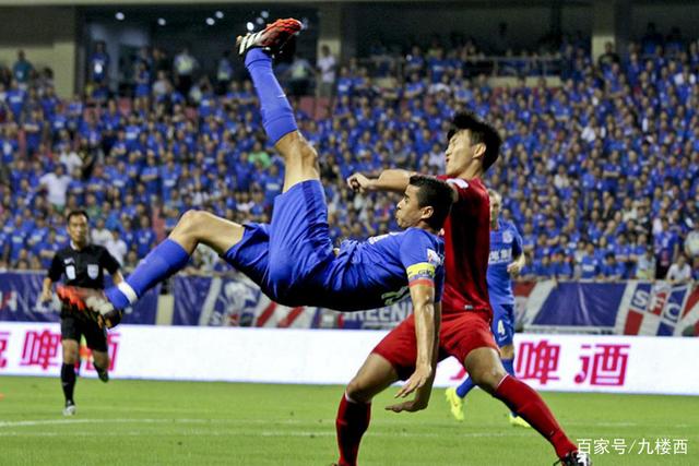 CBA夏联-王哲林21分上海胜福建 翁金郎23+7